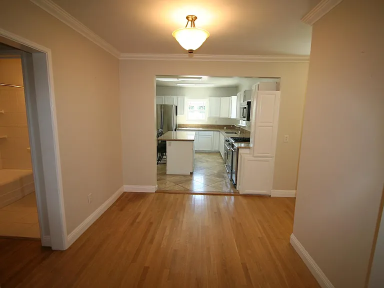 8318 Gonzaga Ave — Photo 5