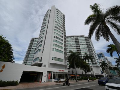 7135 Collins Avenue #1603, Miami Beach, FL, 33141