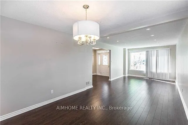 4 bed, $4,380 — Photo 3