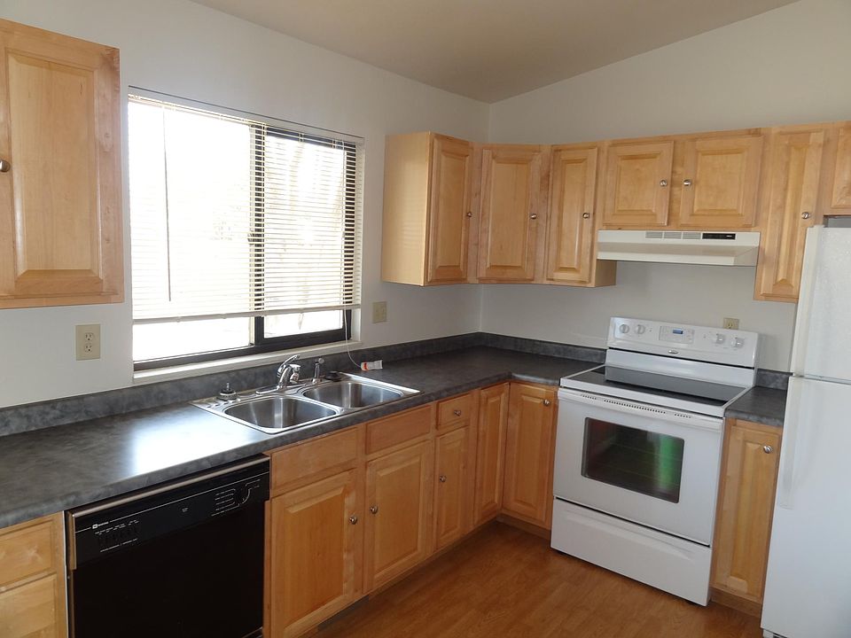 1st image of 580 Prestonwood Dr