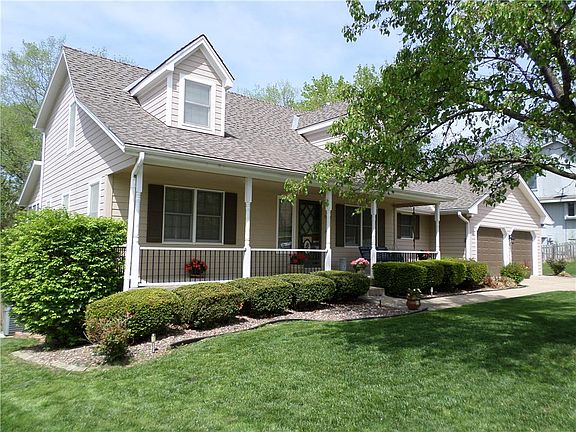 3rd image of 12712 E 64th Ct