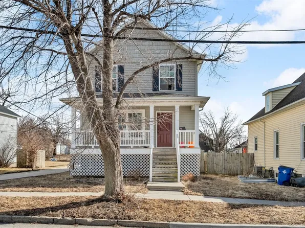 187 13th Ave SW, Cedar Rapids, IA 52403