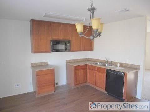 3rd image of 8424 Star Thistle Dr