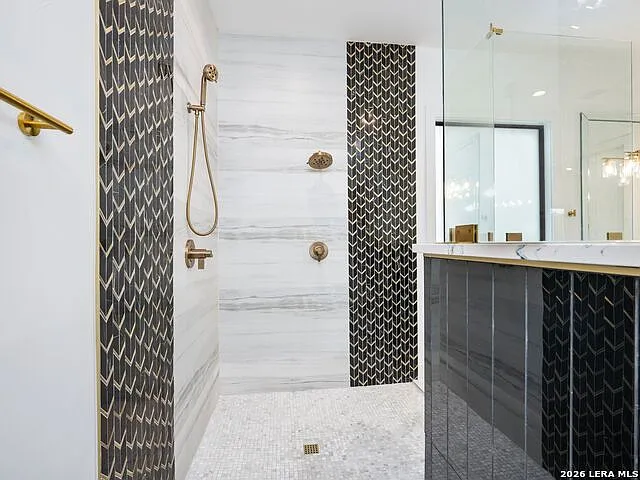 111 Wellesley Lndg — Photo 34