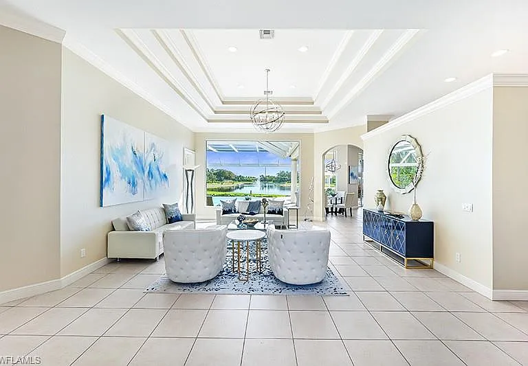 11234 Five Oaks Ln — Photo 3