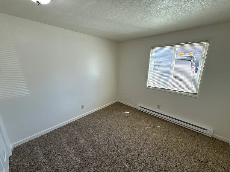 3807 Iberis St NE — Photo 16
