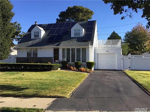 1st image of 1500 Adele Ct