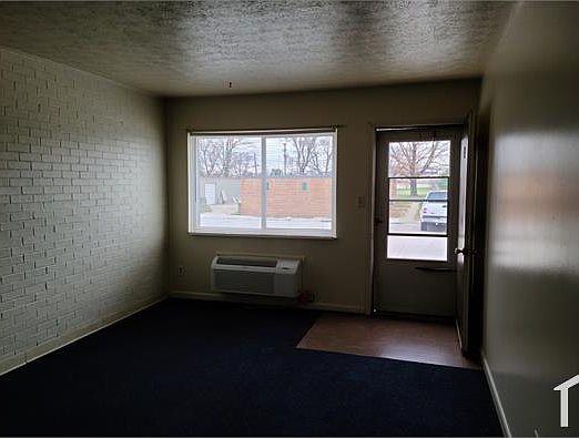 4th image of 2600 London Groveport Rd #131
