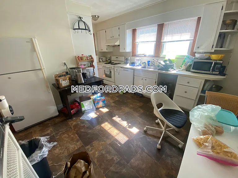 57 Quincy St #1 — Photo 7