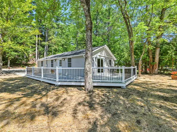 82 Sunflower Ln, 
