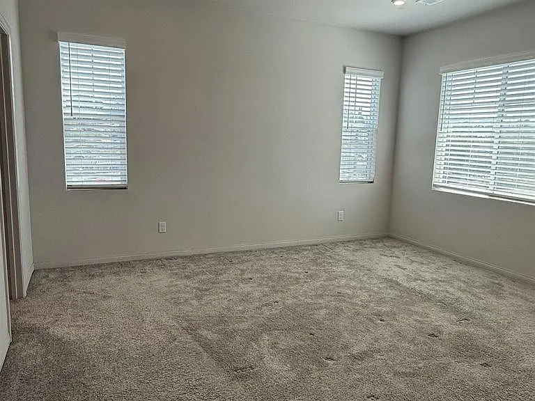 1528 Wingwood Ln — Photo 23