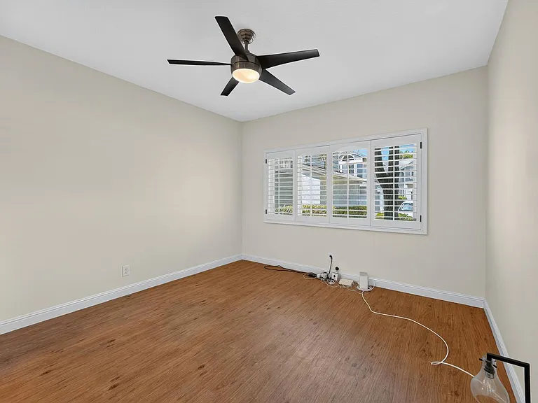 157 Remington — Photo 17