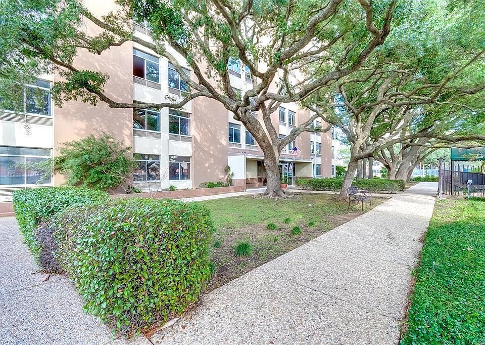1st image of 7520 Hornwood Dr APT 301