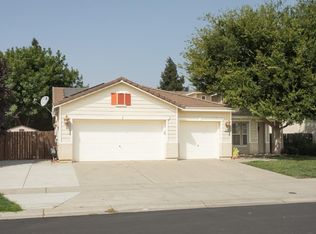 1196 Colorado Dr, Plumas Lake, CA 95961