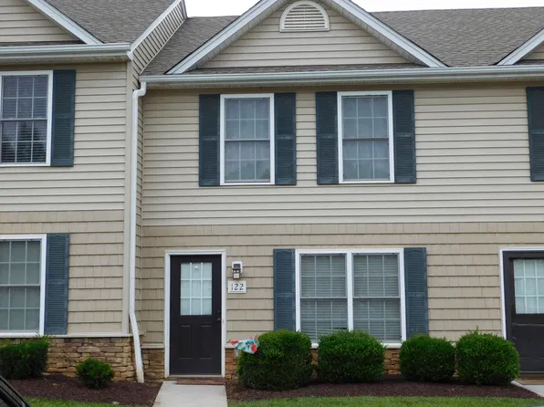 122 Old Tavern Cir, Lynchburg, VA 24501