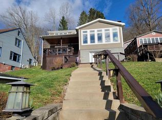 728 Lake Floyd Cir, Bristol, WV 26426