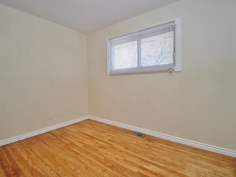1126 Gateway Rd #1 — Photo 14