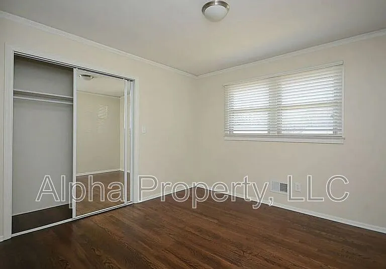 21 Lisa Dr — Photo 17