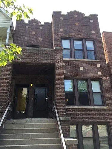 3632 N Hermitage Ave #2 Photo 1