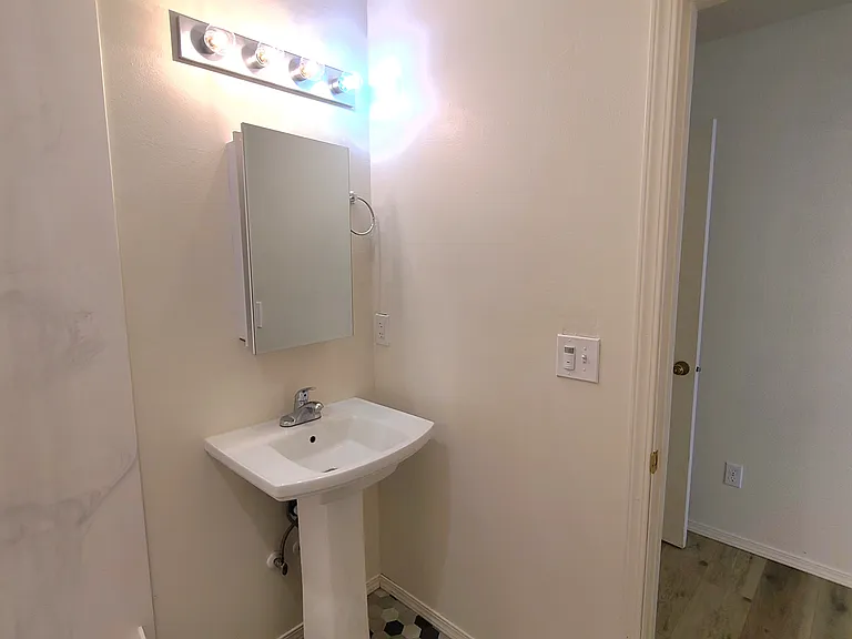 10' X 10' Bedroom with private bathroom
