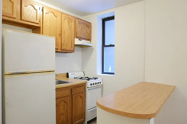 Rented by JK Dansar Corp | media 15