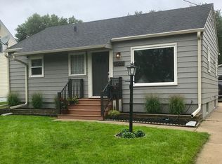 5905 Franklin Ave, Des Moines, IA 50322