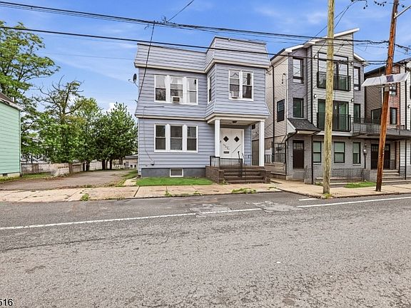 2nd image of 599 S 18Th St
