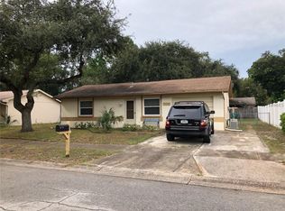 10331 County Lake Dr, Port Richey, FL 34668