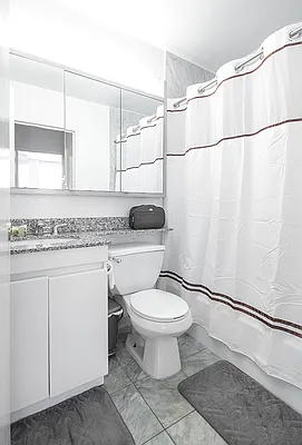 Rented by Mirador Real Estate | media 22