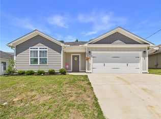 12 Lemon Way, Phenix City, AL 36869