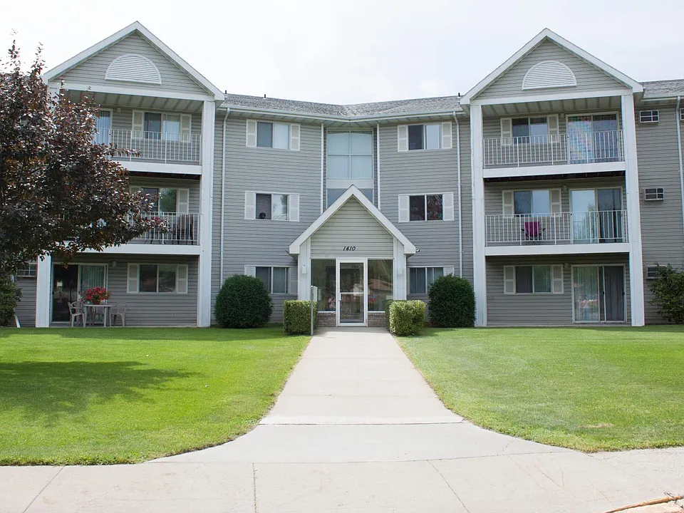 REGENCY PARK NORTH