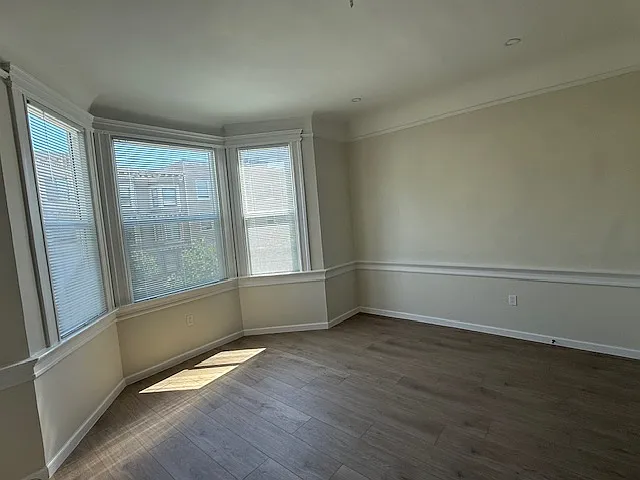 1470 California St #6 — Photo 6