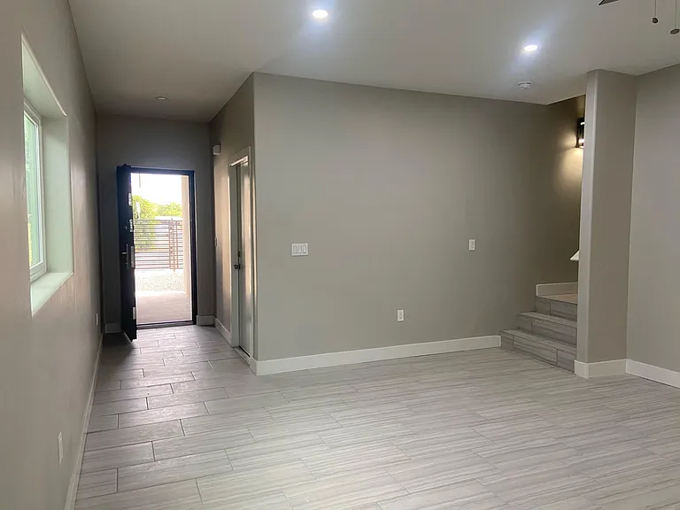 2125 Saint Cyr Ave SE #A — Photo 4