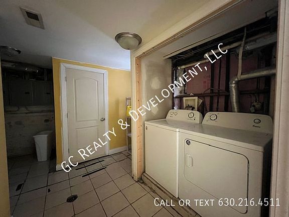 5th image of 2103 Elmwood Ave APT 1