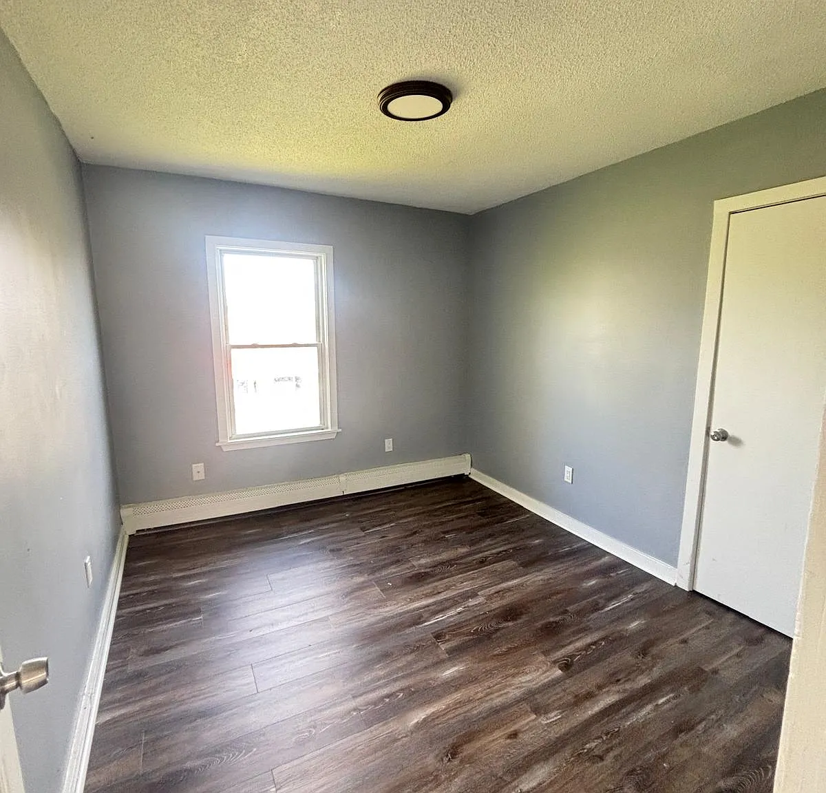 3 bed, $1,500 — Photo 3