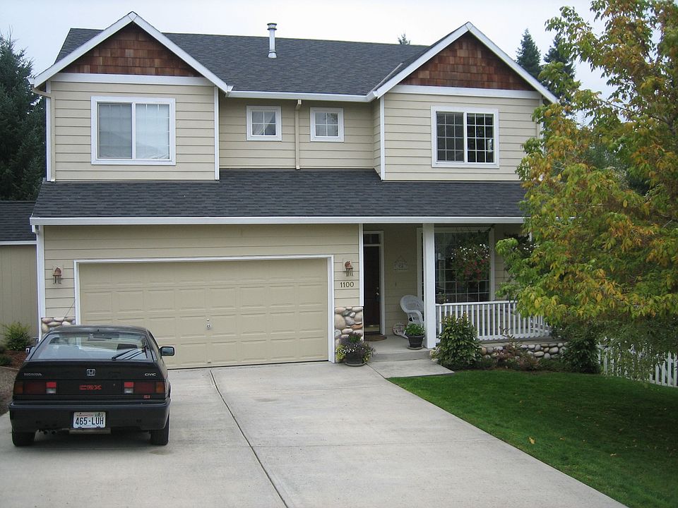 1st image of 1100 NW 113th Cir