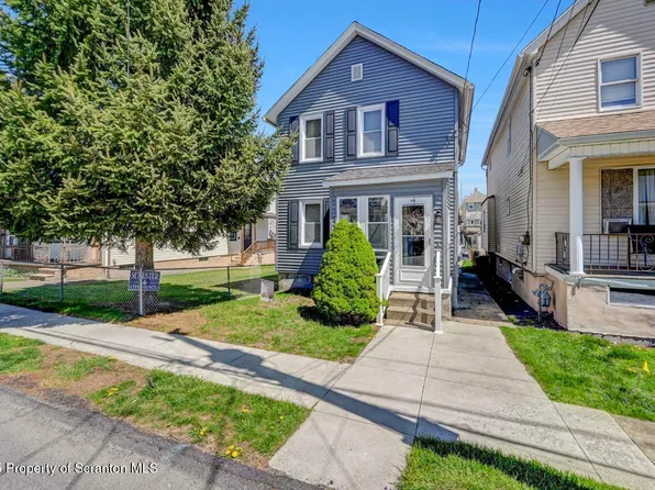 1528 Hawthorne St, Scranton, PA 18504