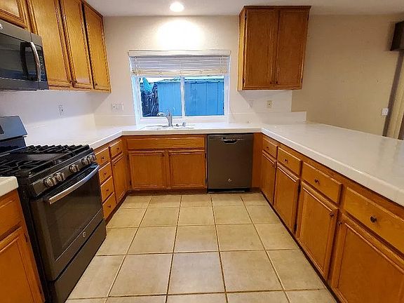 Spacious counter tops