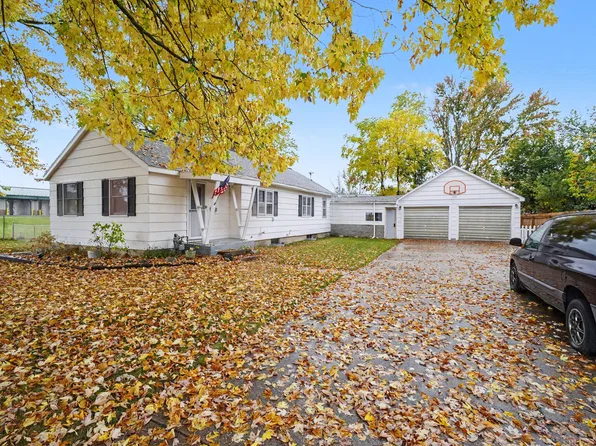 765 S Mill St, Reed City, MI 49677