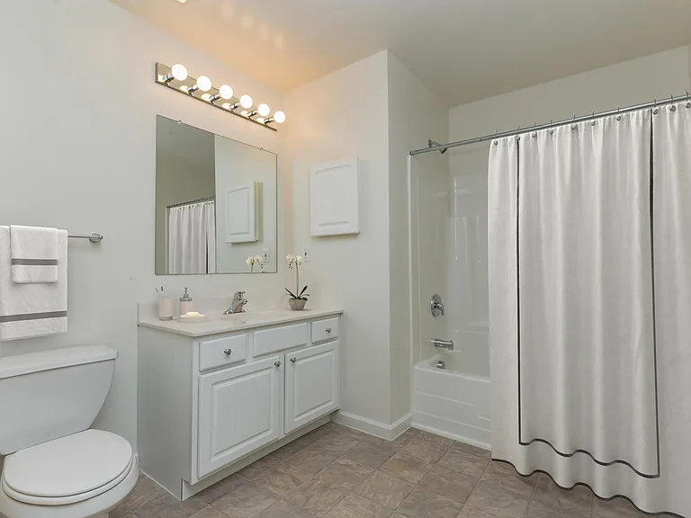 United Communities, Military Housing — Photo 127