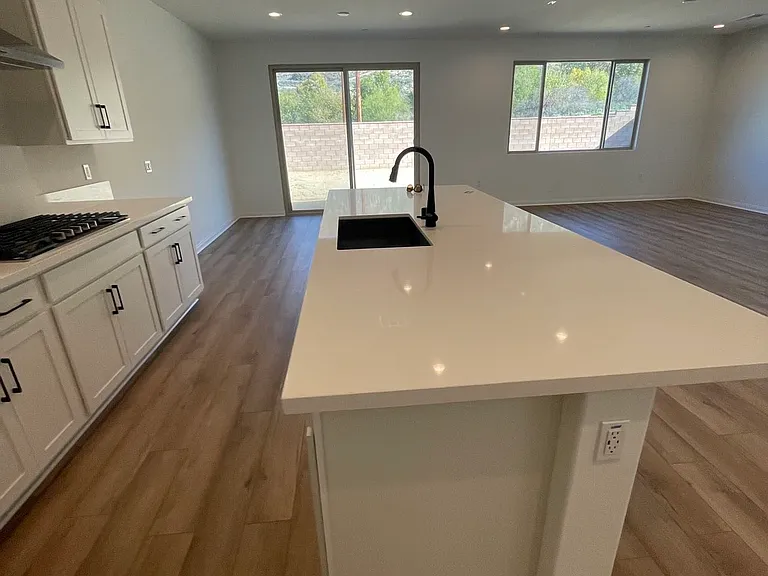 21672 Thomas Ct — Photo 6
