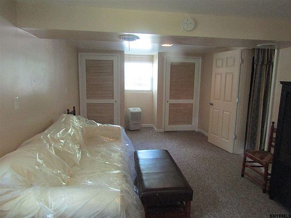 3rd image of 65 Tamarack Trl