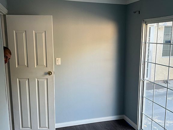 4th image of 10846 Columbus Ave