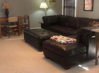 9395 Riviera Rd, Roswell, GA 30075
