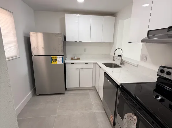 8420 SW 133 Avenue Rd #409, Miami, FL 33183