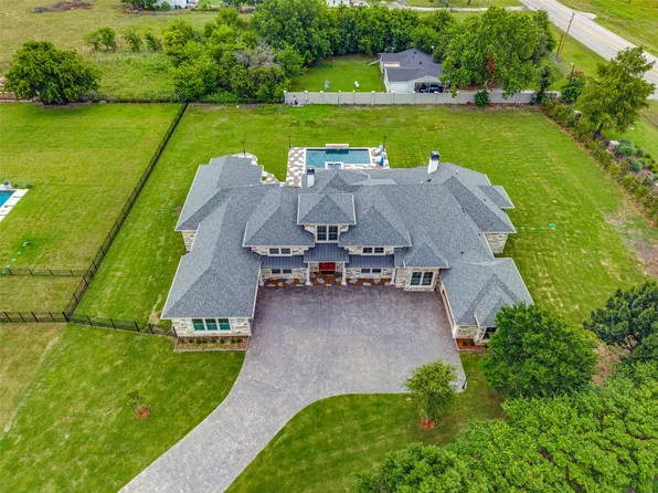 1020 Kingsbridge Ln, Rockwall, TX 75032