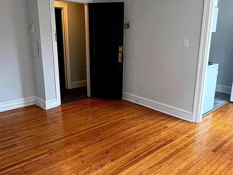 117 N Essex Ave #A102 — Photo 5