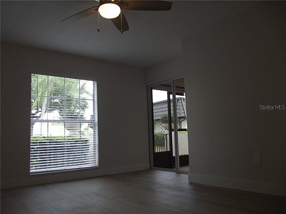 3rd image of 206 Cordova Grn #6
