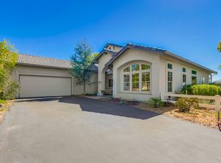 792 Hale Dr, Alpine, CA 91901