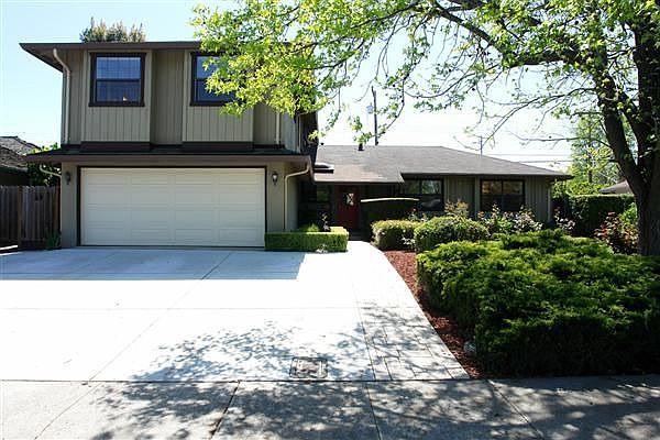 1st image of 469 Giannini Dr